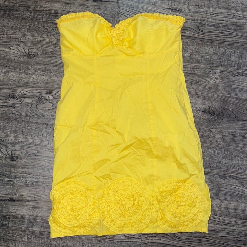 Yellow fitted Minuet floral dress
